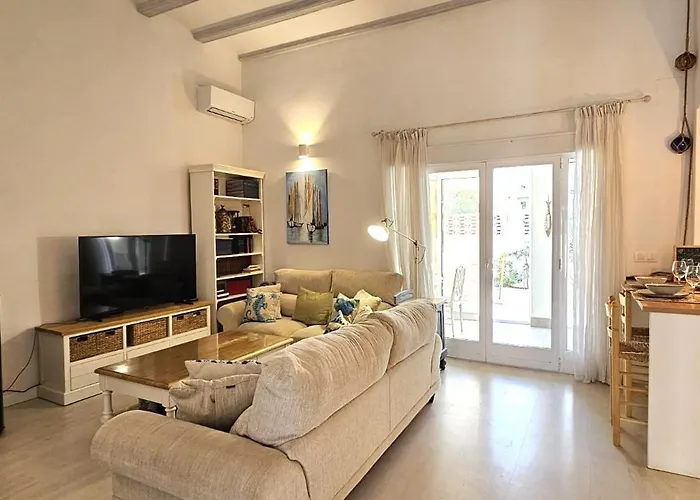 Holiday home La Almadrava